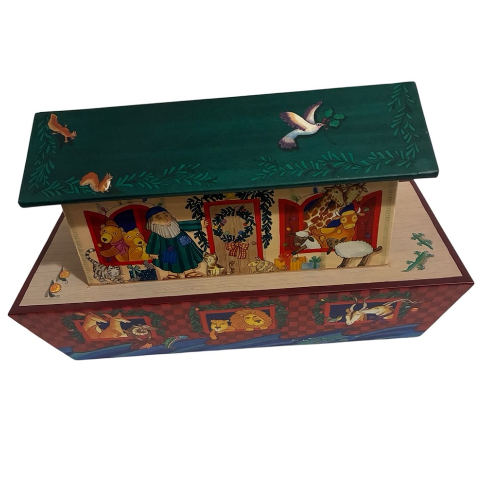 Hallmark Christmas Noah’s Ark  Keepsake Card Box Vintage Holiday Collectible